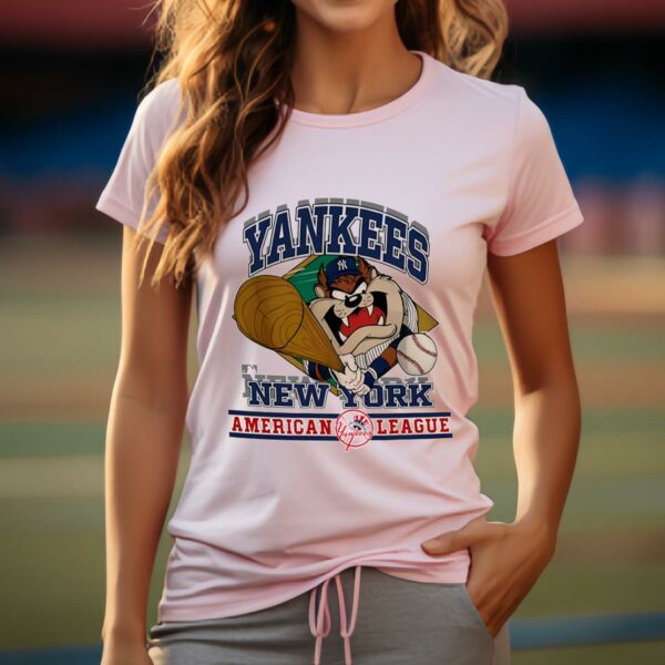 Tasmanian Devil New York Vintage Yankees Shirt 3 5