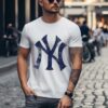 Vintage New York Yankees NY Logo Distressed T shirt 1 w1