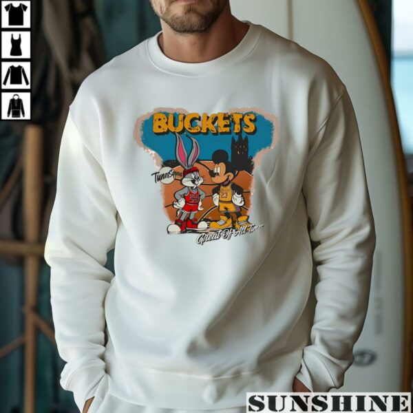 Bugs Bunny Mickey Mouse Chicago Bulls And Los Angeles Lakers Shirt 3 sweatshirt