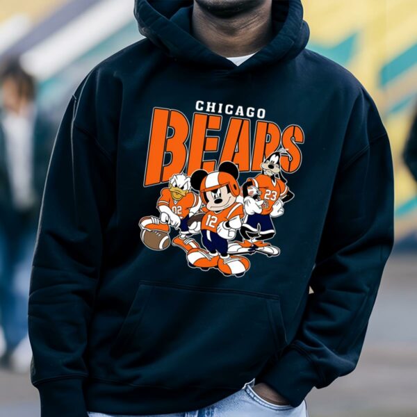 Mickey Donald Duck And Goofy Chicago Bears Shirt 4 hoodie