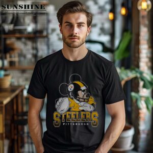 Pittsburgh Steelers Mickey Quarterback Disney Vintage Football Shirt 1 men shirt