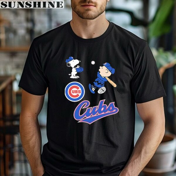 Charlie Brown And Snoopy Playing Baseball 2024 Chicago Cubs Shirt 1 men shirt