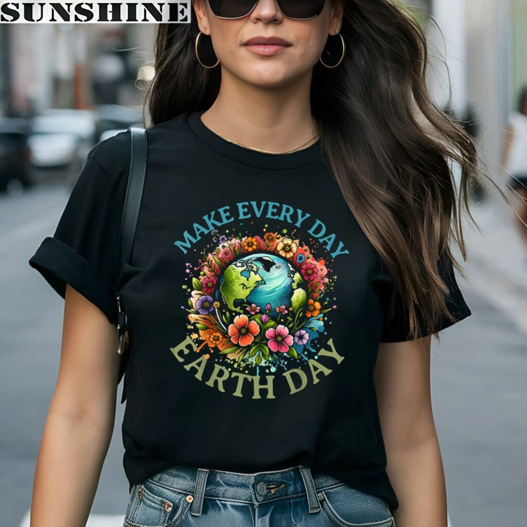 Earth Day Every Day Groovy Retro 70s Earth Day Shirt