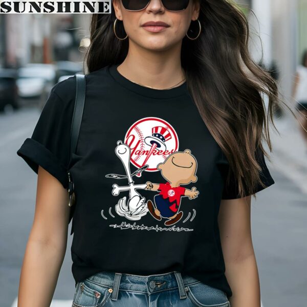 MLB Charlie Brown Snoopy New York Yankees Shirt 1 women shirt