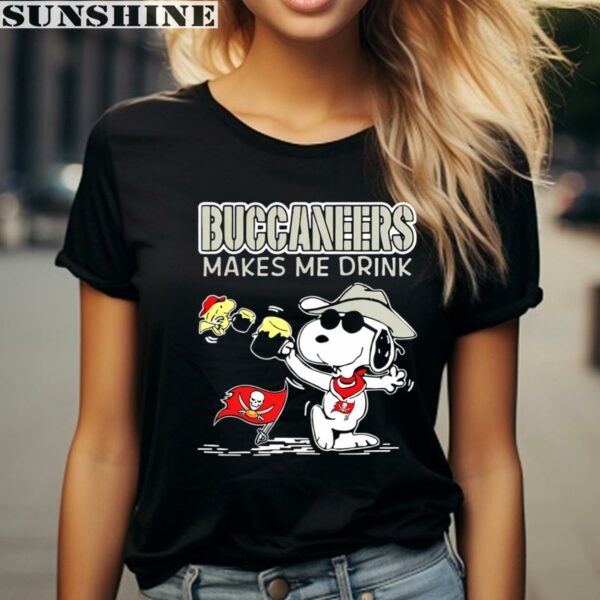 Snoopy And Woodstock Makes Me Drink Tampa Bay Buccaneers Shirt 2 women shirt