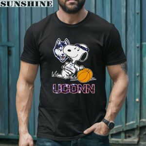 Snoopy Basketball Logo Uconn Huskies Shirt