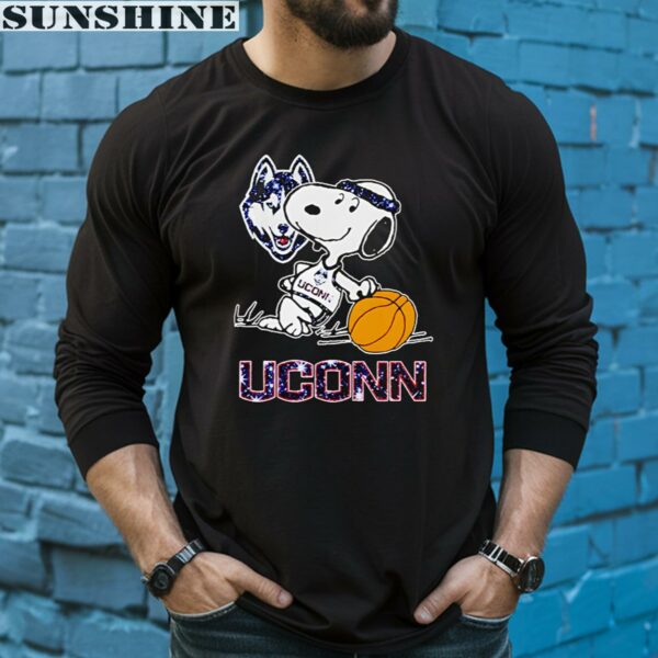 Snoopy Basketball Logo Uconn Huskies Shirt 5 long sleeve shirt