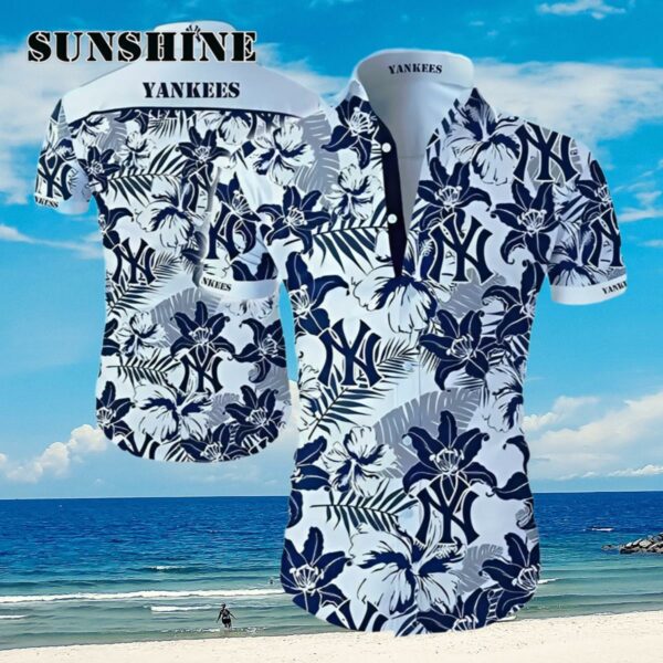 New York Yankees Aloha Shirt Tropical Flower Pattern Trendy Aloha Shirt Aloha Shirt