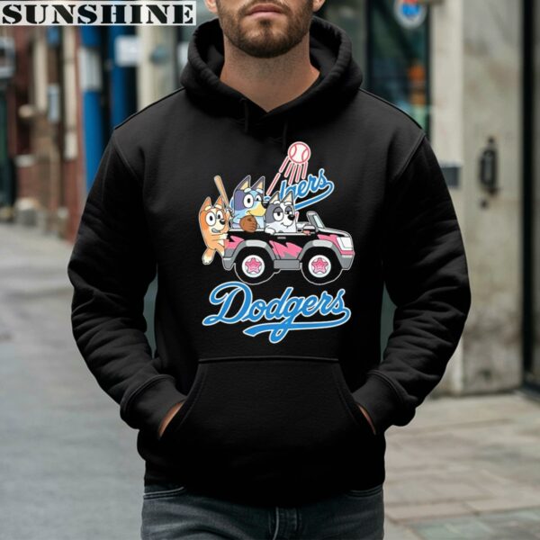 Official MLB Los Angeles Dodgers Bluey Bandit Chilli And Aunt Trixie Driving Car T shirt 4 hoodie