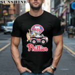 Official MLB Philadelphia Phillies Bluey Bandit Chilli And Aunt Trixie Driving Car T shirt 1 men shirt