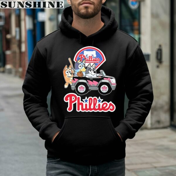 Official MLB Philadelphia Phillies Bluey Bandit Chilli And Aunt Trixie Driving Car T shirt 4 hoodie
