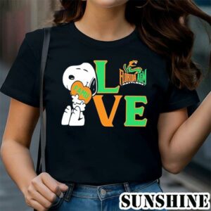 Snoopy Hug Heart Love Famu Shirt