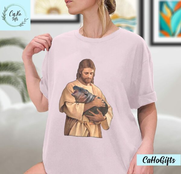 Jesus Moo Deng Shirt Jesus Loves Moo Deng Bouncy Pig Cute Baby Hippo Meme T Shirt Moo Deng Shirt Sweatshirt Hoodie 3