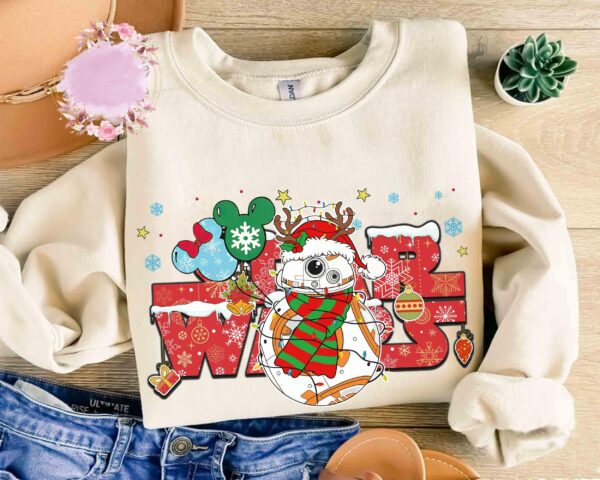 Star Wars Characters Santa Christmas Lights Mickey Balloon T shirt Galaxys Edge Christmas Star Wars Tee Disneyland Christmas Party Gift 3