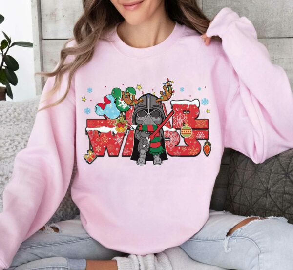 Star Wars Characters Santa Christmas Lights Mickey Balloon T shirt Galaxys Edge Christmas Star Wars Tee Disneyland Christmas Party Gift 4